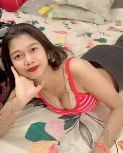 Call Girl in Richmond Town