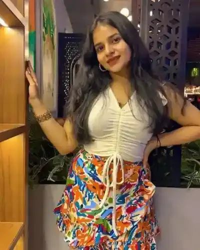Escorts Service Richmond Town
